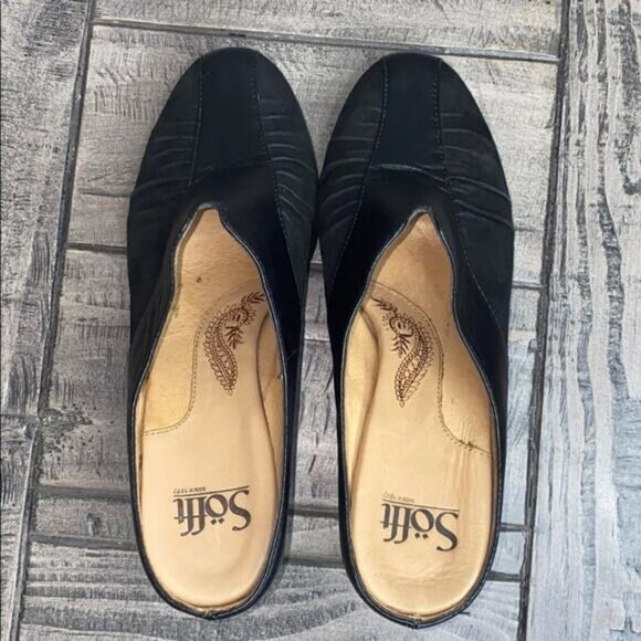 Sofft Pleated Leather Suede Slip On Heels 8M - Picture 5 of 9